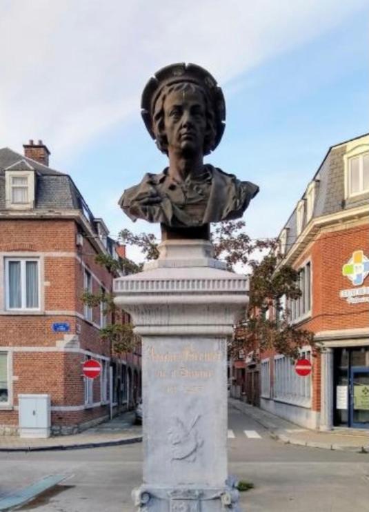 A Deux Patenier De Dinant Exterior photo